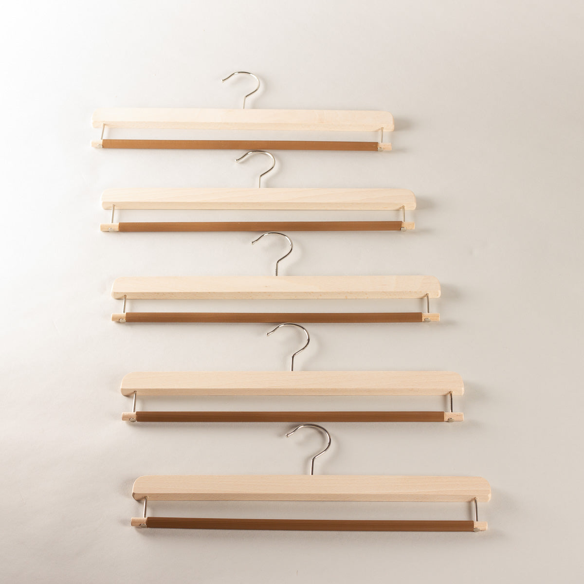 The Shoe Care Shop Trouser bar hanger set - unvarnished