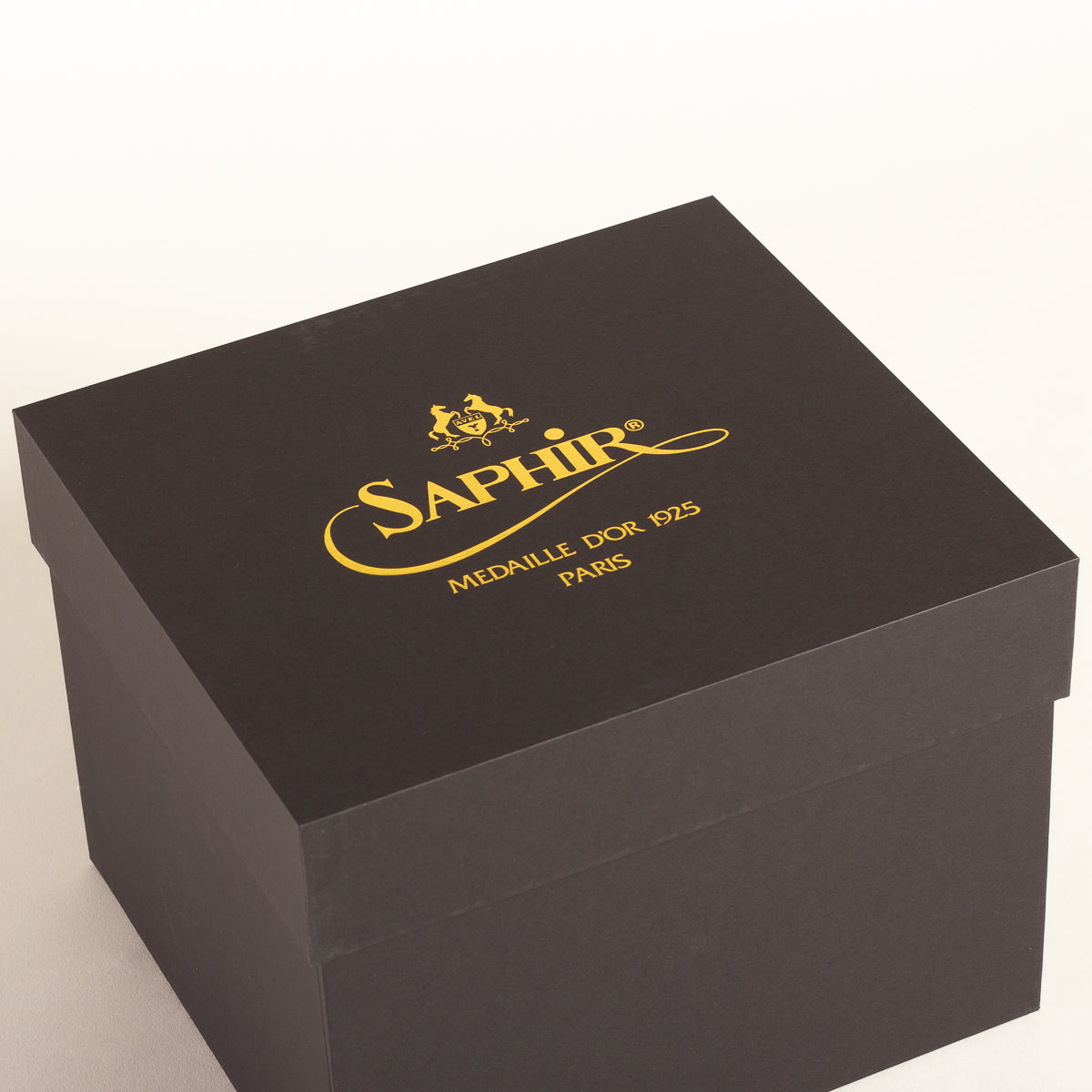 Saphir Médaille d'Or Groom box Rosewood finish