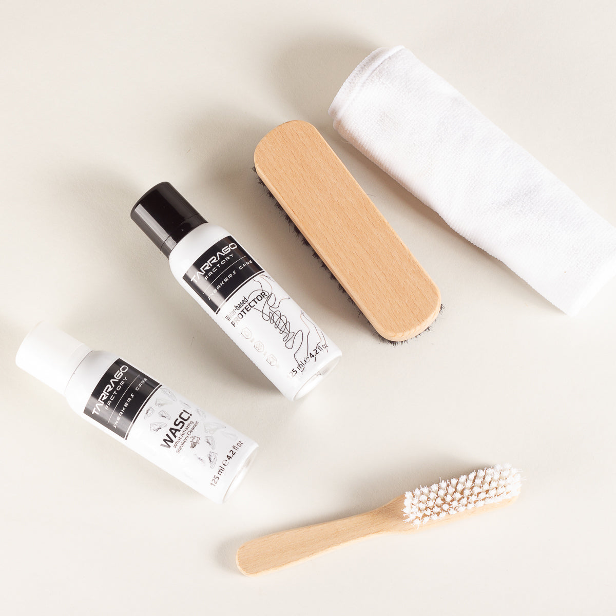 Tarrago Sneaker maintenance set