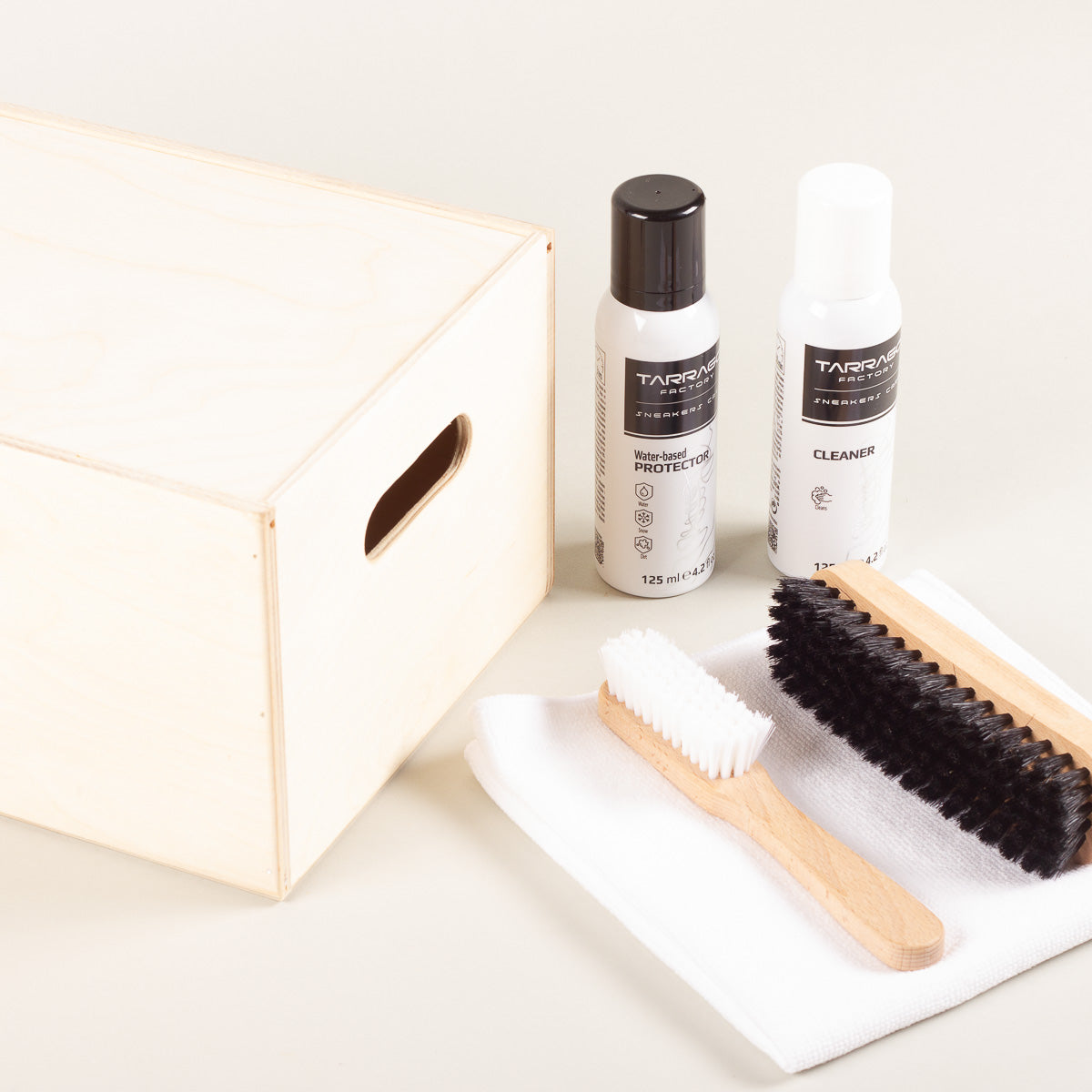 The Shoe Care Shop Sneaker cleaning box